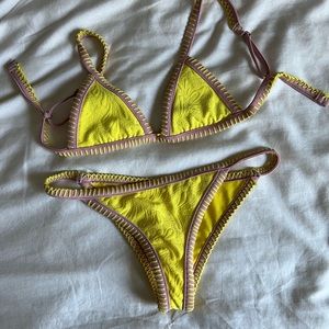 ELLEJAY Talita Bottom S and Mara Top XS in Yellow